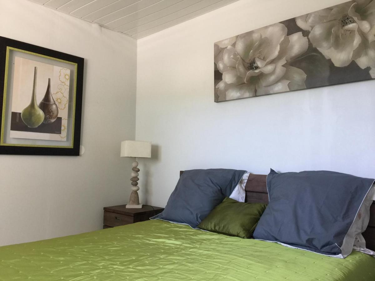 L'Oasis-Les Issambres Bed & Breakfast エクステリア 写真